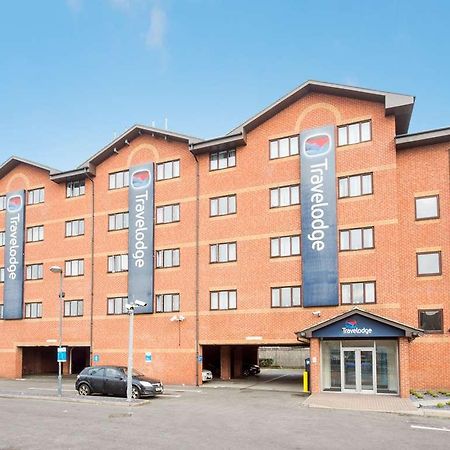 Travelodge Park Royal Londres Extérieur photo