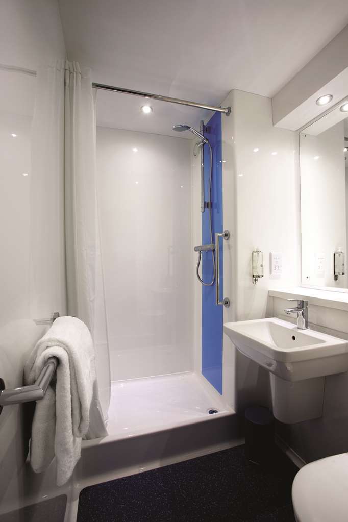 Travelodge Park Royal Londres Chambre photo