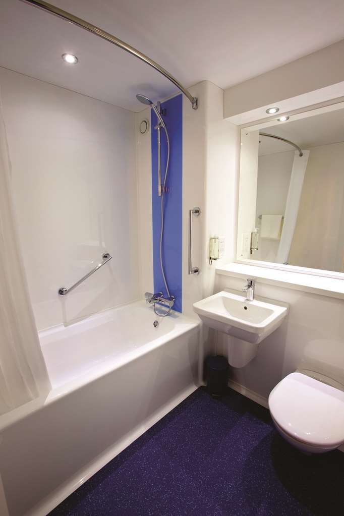 Travelodge Park Royal Londres Chambre photo
