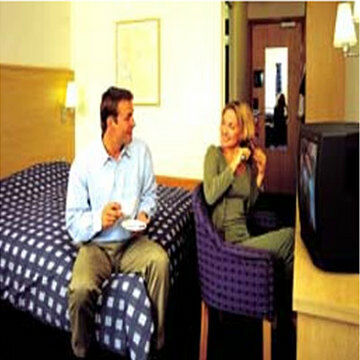 Travelodge Park Royal Londres Extérieur photo